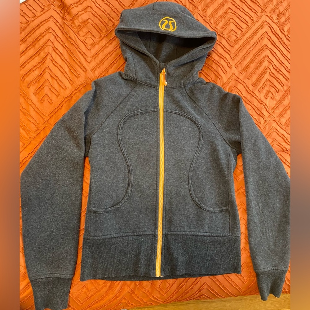 Lululemon Scuba Size 8 Gray